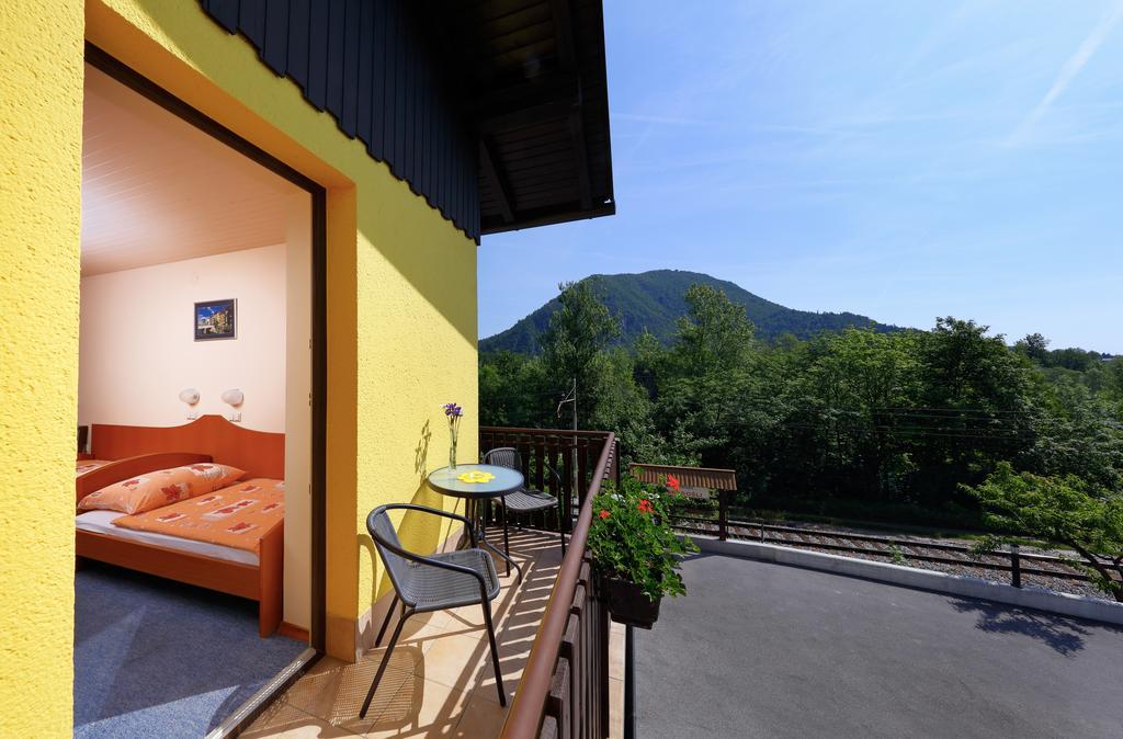 Rooms Sustersic Ljubljana Extérieur photo