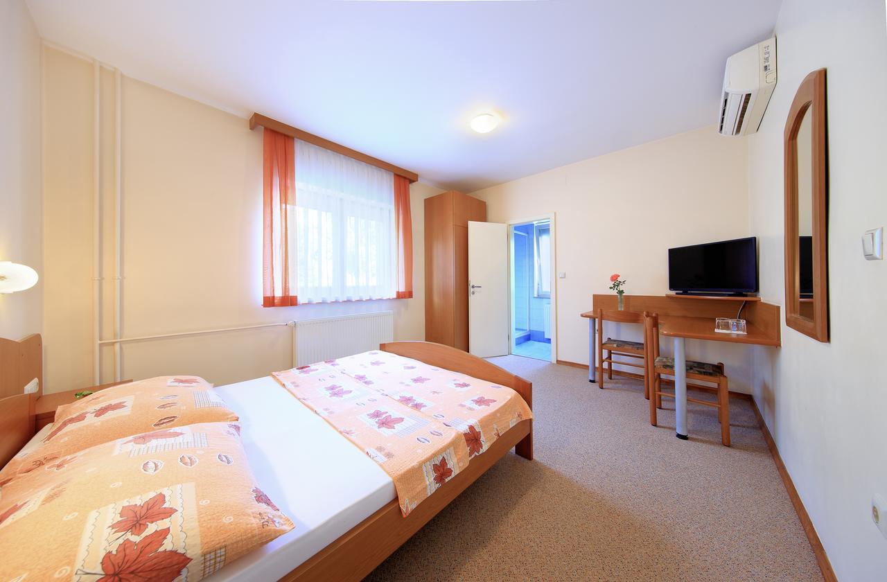 Rooms Sustersic Ljubljana Extérieur photo