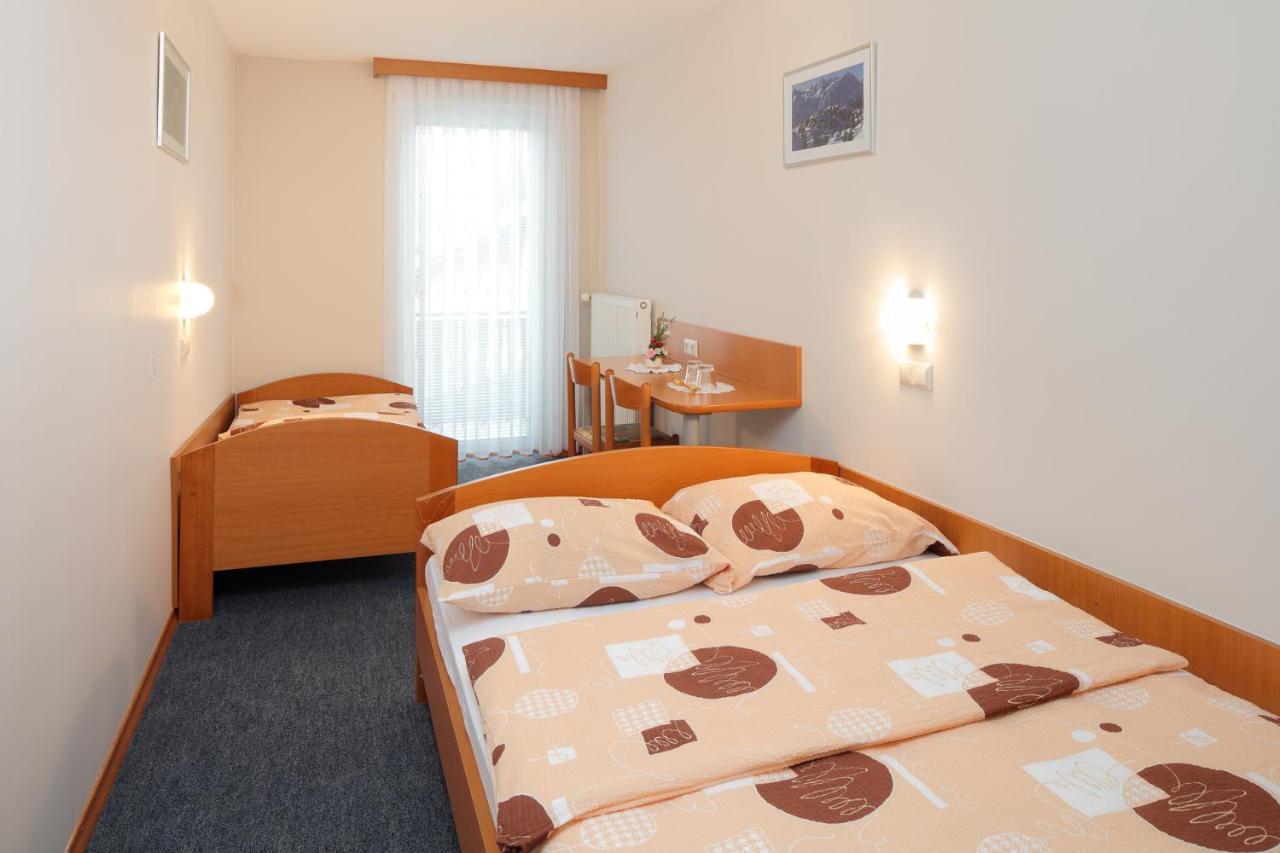 Rooms Sustersic Ljubljana Extérieur photo